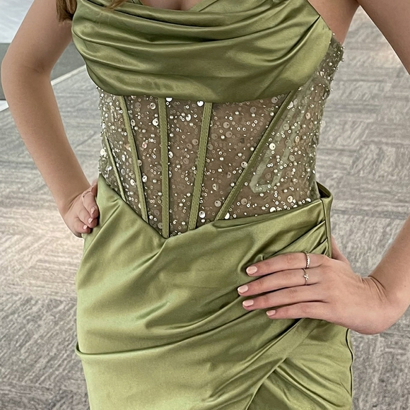 COPY - Black,sage,blue,corset style beaded fitted long open lace up back - Picture 7 of 9